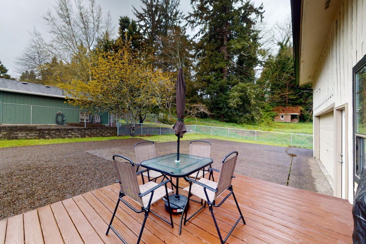 By The River Nehalem Exterior foto